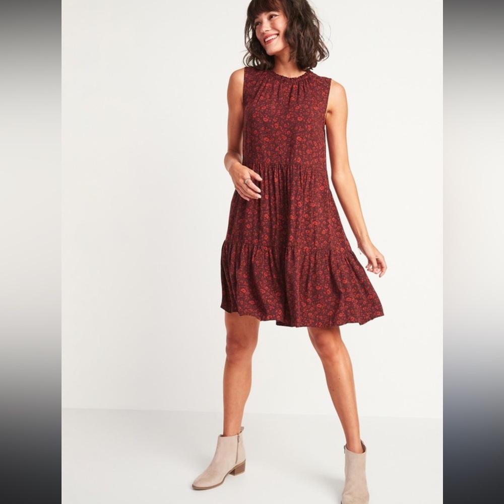 🔴 4/$15 Old Navy Women’s XS Red Floral Tiered Sleeveless Woven Swing Dress EUC